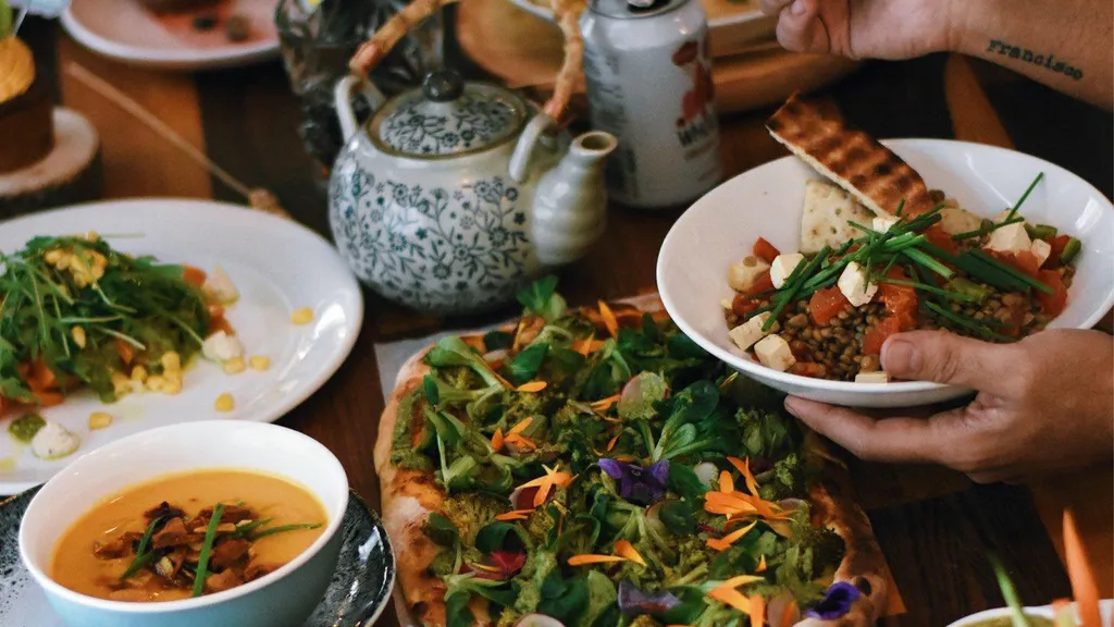 Restaurante con Opciones Veganas en Madrid: Sa Brisa, Sabor Mediterráneo para Todos